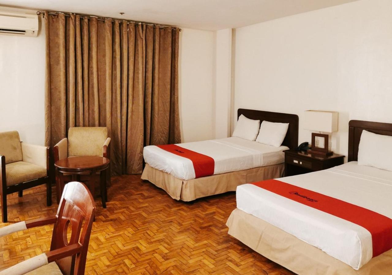 Reddoorz Plus Near Mango Avenue Cebu Room photo